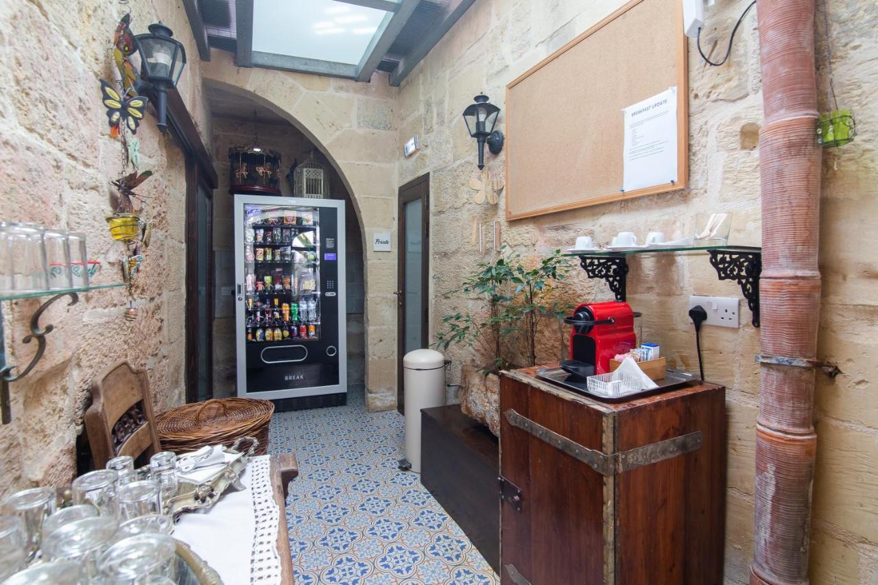 The Burrow Guest House Tarxien Exterior foto