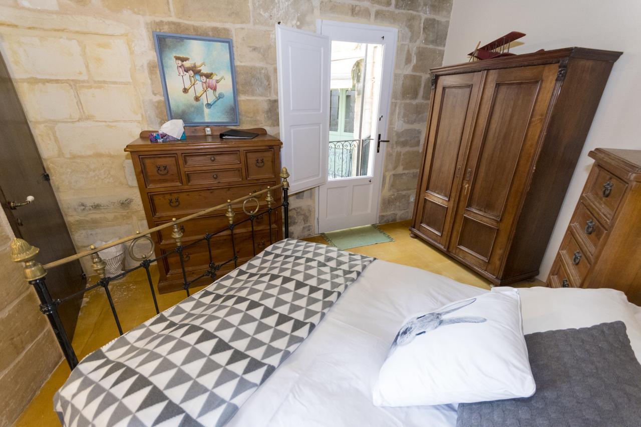 The Burrow Guest House Tarxien Exterior foto