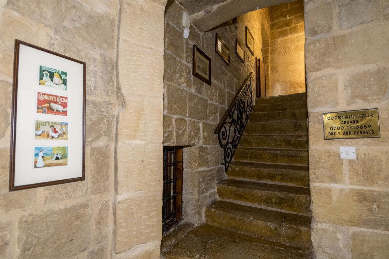 The Burrow Guest House Tarxien Exterior foto