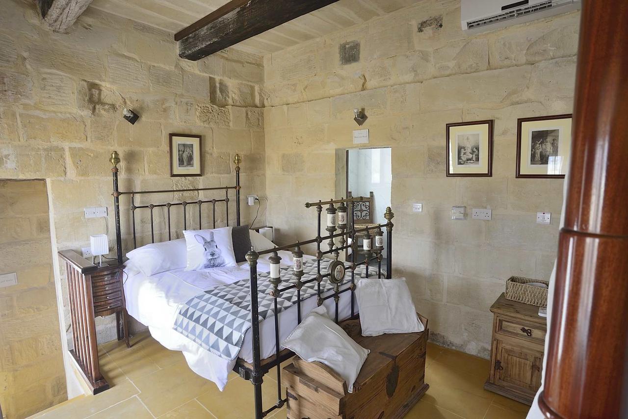 The Burrow Guest House Tarxien Exterior foto